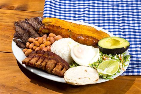 what colombian foods are similar to us
